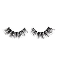 Salon Perfect Extension Seeker #662 False Lashes – Wispy, multi-dimensional, and voluminous lashes with a natural texture and bright, wide-eye effect.